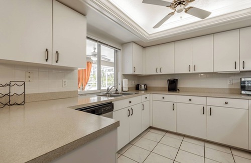 Cape Coral House | Waterfront Villa with Heated Pool & Dock - Villa Calusa - Roelens Vacations