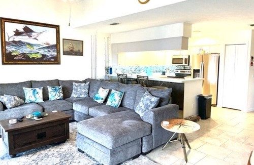 Crystal River Condo | Waterview comfortable condo with water access to the gulf and springs