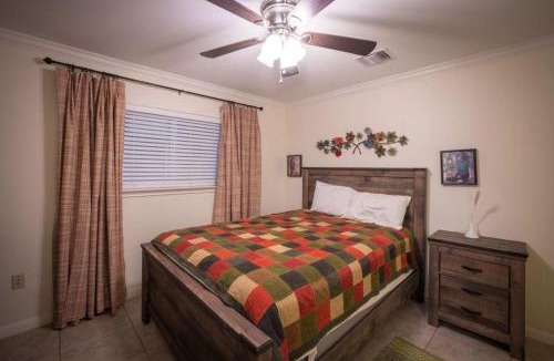 New Braunfels House | Waterwheel Hideaway - Cozy Condo for 6 with Resort-style Amenities
