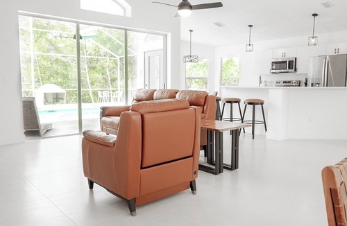 Brooksville Villa | Weeki Wachee Ranch┃Pool Kayaks BBQ Oasis