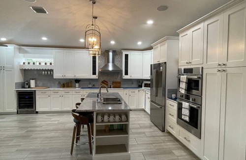 The Villages House | Welcome to Luxury Living in The Villages! Private Pool & Golf Course View