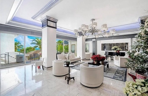 Galt Mile Bed & Breakfast | Welcoming bed & breakfast with AC in Fort Lauderdale