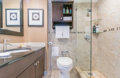 Galt Mile Bed & Breakfast | Welcoming bed & breakfast with AC in Fort Lauderdale