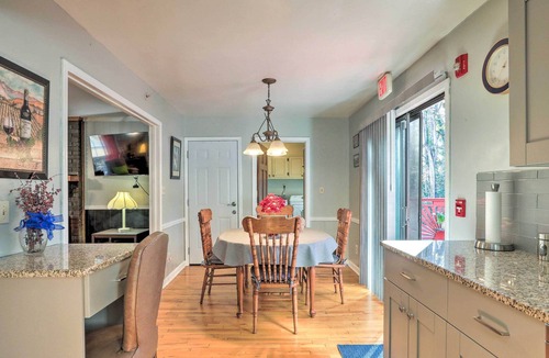 Stone Mountain House | Welcoming Stone Mountain Home - Hiking Nearby