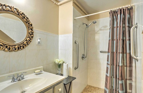 Stone Mountain House | Welcoming Stone Mountain Home - Hiking Nearby