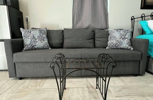 Carrollwood Apartment | Welcoming studio with AC in sunny Tampa