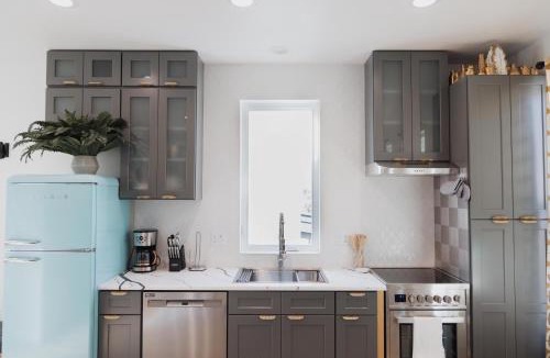 Buena Vista House | Windbird Mountain Retreat STR-300