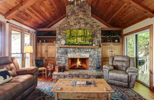 Big Canoe House | Wine Down Cottage - Mountain Views Sip Wine Fireside Watch Netflix Play Golf