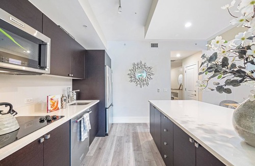 Doral Condo | WK DEAL! At F1rst Class Condo, Miami, Florida 3-bed 4-bath in vibrant Doral.