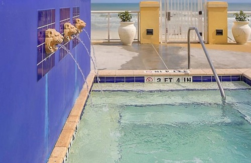 Ormond Shores Condo | Wonderful Casa Del Mar Ocean Front Condo, 2 bedroom, 2 bath, sleeps 6