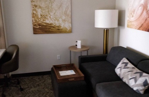 Clearwater Beach Hotel | Wonderful Vacation Stay! 4 Modern Suites, Complimentary Buffet Breakfast, Pool