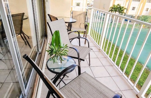 Tavernier Condo | Work remote, or not at all, in paradise at this cozy, beachy condo!