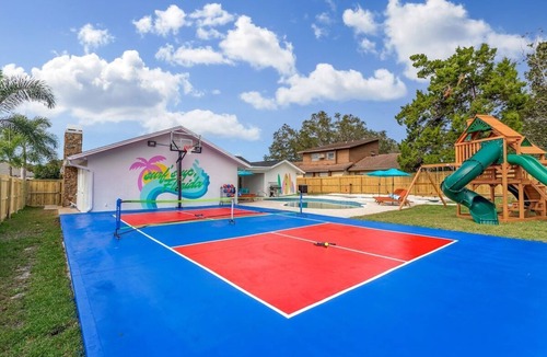 Seminole House | WOW Clearwater Resort! Heated Pool, Pickleball