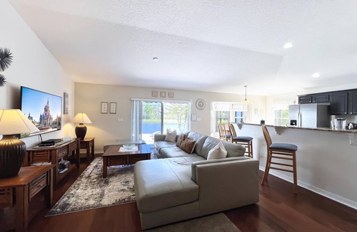 Buena Ventura Lakes House | WOW! Ultimate LAKEVIEW! Relax & Unwind! Close 2 Disney! 3125