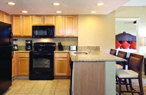 Survey Creek Resort | Wyndham Palm-Aire - Truly Luxurious Pompano Beach Getaway