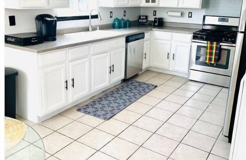 Biggs Field Villa | XLarge Home w/Pool & Gig Speed Internet!