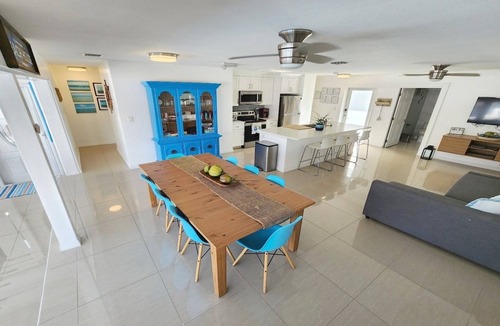 Marathon House | Yellowtail Getaway 3 bedrooms,4 beds,3 bath,boat dock,ice maker and heated pool