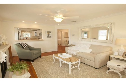 Mount Dora Cottage | Your private getaway in the Historic District of Mt Dora