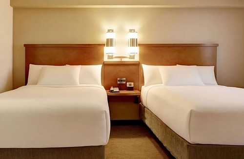 Gwinnett Place Hotel | Your Relaxing Getaway 4 Pet Friendly Units! Close to McDaniel Farm Park!