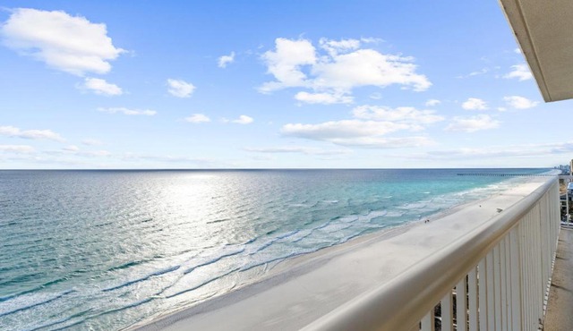 16th-Floor Corner Condo at Majestic Beach Resort w/Panoramic Gulf Views