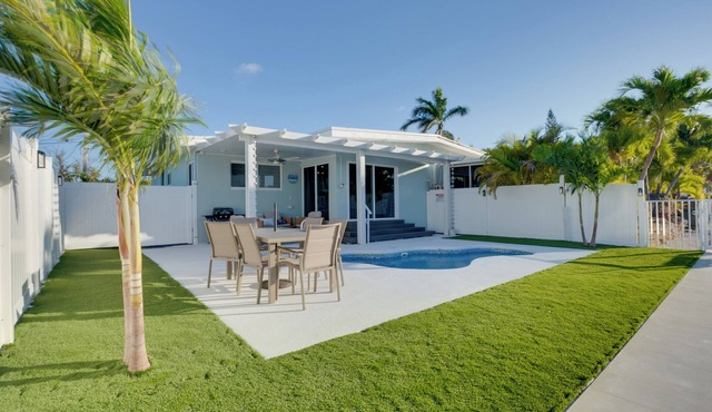 2/2 Oceanfront Villa - Newly Remodeled by Sombrero Beach & POOL/DOCK/BOAT RAMP