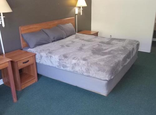 2 Double Beds Hotel Studio 213