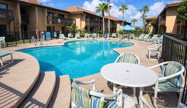 2nd Floor - Beach - Heated Pool