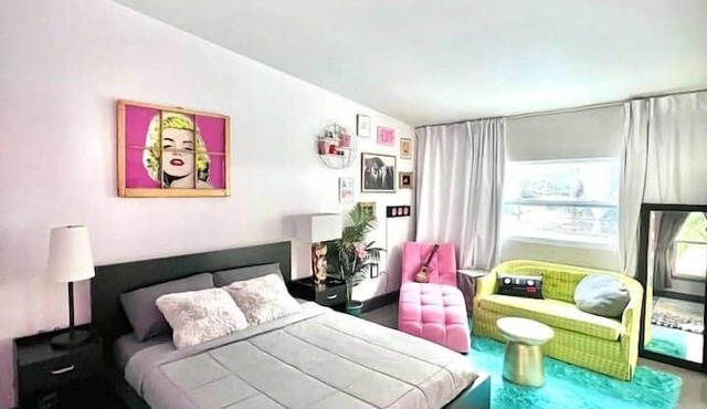 3 Room Boutique Hotel