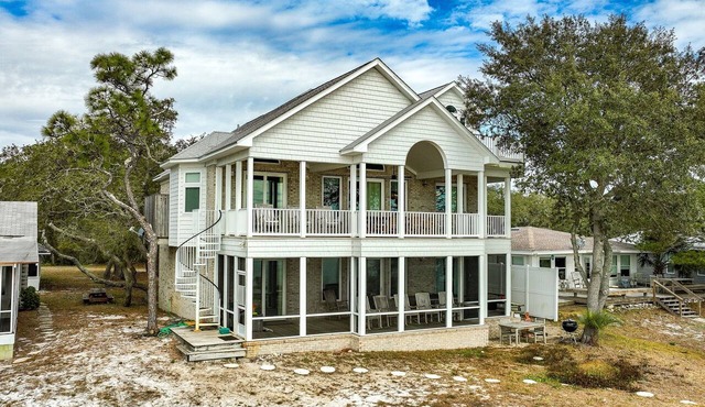 3-Story Oceanfront Home on St. Teresa Beach | 2 outdoor showers, 2 kitchens
