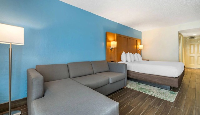 3 Units | Oceanfront Comfort with Pool Near Shops, Dining & Attractions