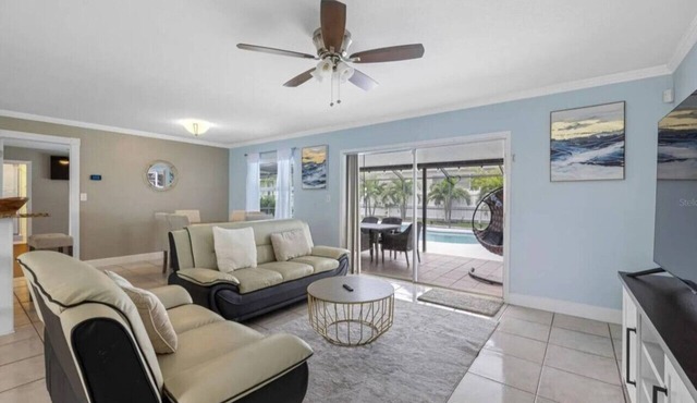 3BR | Saltwater Pool + Spa | Solar Heated | 9 Min to Airport | Sleeps 7