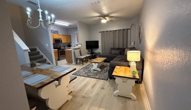 4 bedroom/3 bath, Regal Palms Disney Toy Story themed bedroom Pools/lazy river
