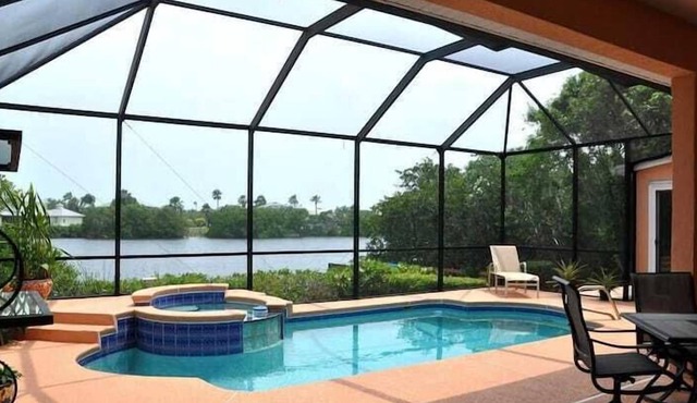 4 Bedroom 700679 by Houzlet