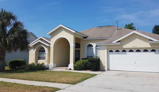 4BR Pool & Spa Home, Sleeps 8 – Near Disney, Clermont FL