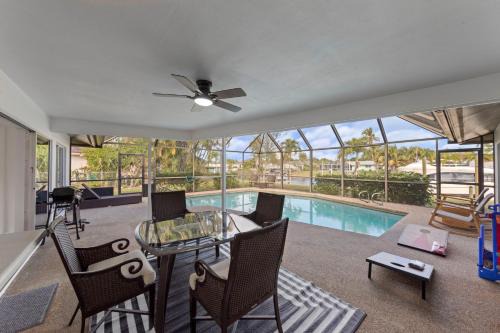 4BR Waterfront Home w Heated Pool & Private Dock