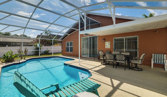 < 5 Mi to Disney Parks: Spacious Home w/Lanai