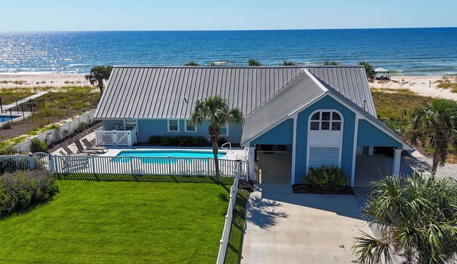 7 Bedroom - Gulf Front W/Private Pool - 4 Kings, 9 Twins, 1 pull out