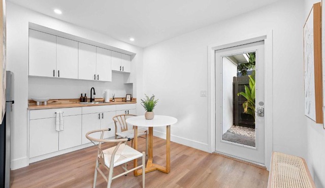 921 Apartment 4