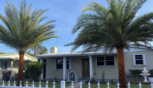 A Touch of Paradise in WPB, FL