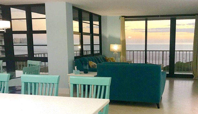 ABSOLUTELY THE BEST BEACH & CITY VIEWS.Fabulous Renovation.Pickle Ball & more!