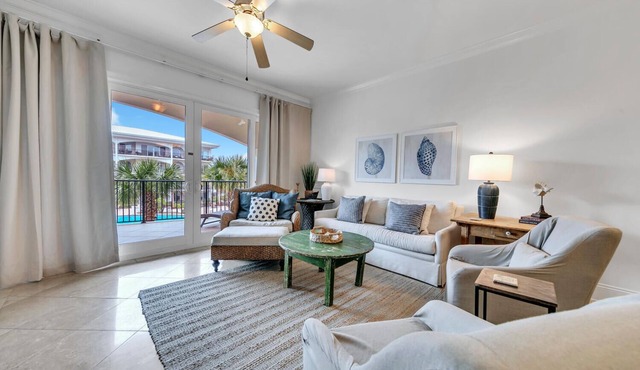 Adagio D203 - Updated/New Kitchen: Luxury 3 BR + Bunkroom w/Amazing Pool View
