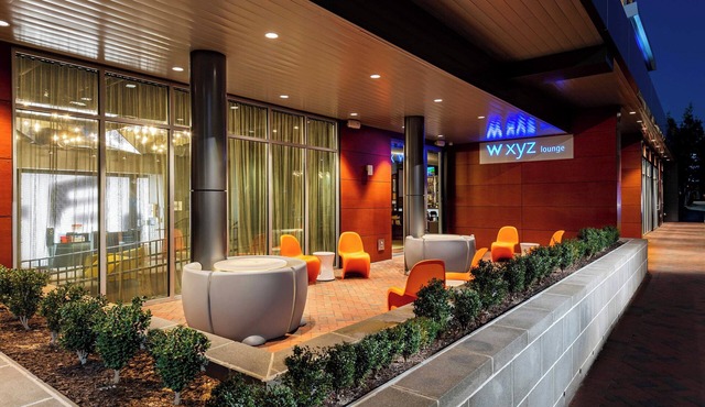 Aloft by Marriott Savannah Downtown Historic District