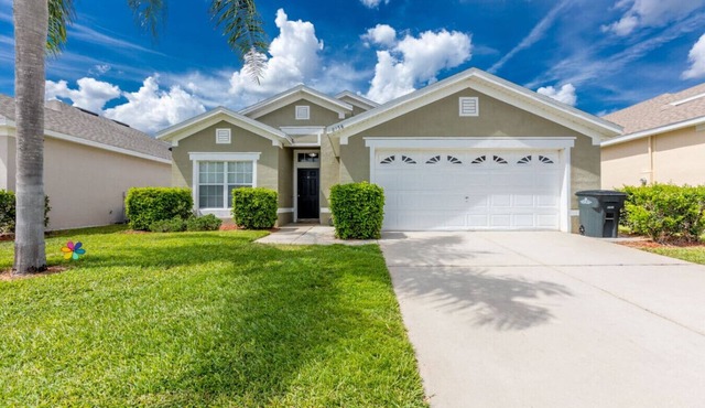 Amazing 4BR house w/pool and perfect location