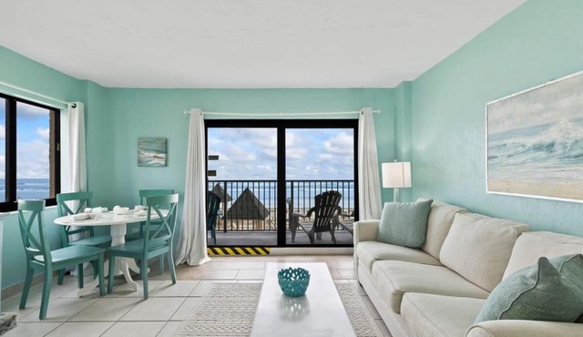 Aquamarine Suite at Sunglow Resort by Brightwild