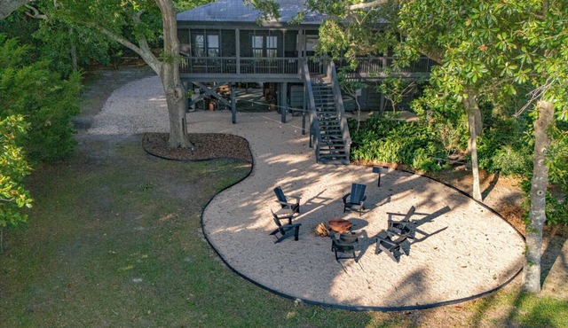 August 2026 Big Savings! Bayfront, Dog Friendly, Sleeps up to 8