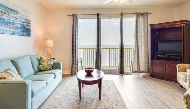 Balcony & Beach Access: Oceanfront PCB Condo