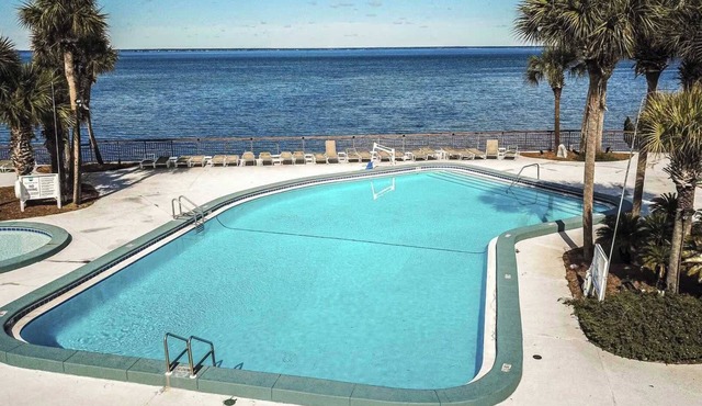 Bay Club of Sandestin | 2 Bedroom Suite w/Balcony