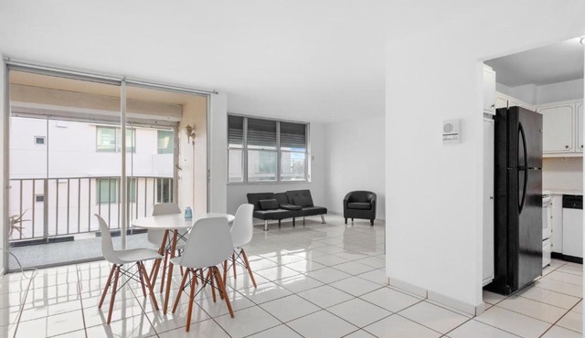 Bay Harbor Sunset Apt 4B