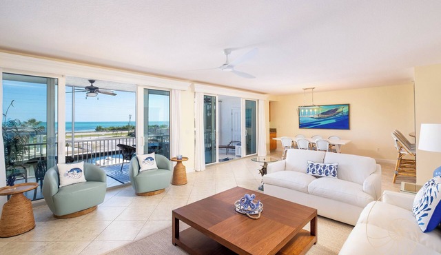 Bay Harbour 209C ~ Chic 3 Bed/2.5 Bath Condo with Ocean Views in Islamorada