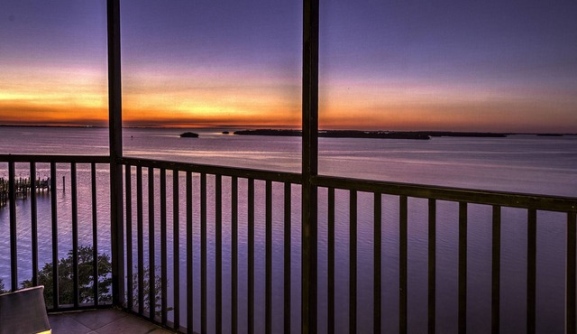 Bay View Tower #634 Panaramic Water Views from this Beautiful 2 bed condo 18+ Only